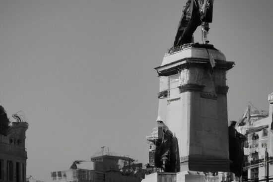 Viajes asistidos por IA: itinerarios fiables, reembolsos más rápidos y menos estrés de puerta a puerta